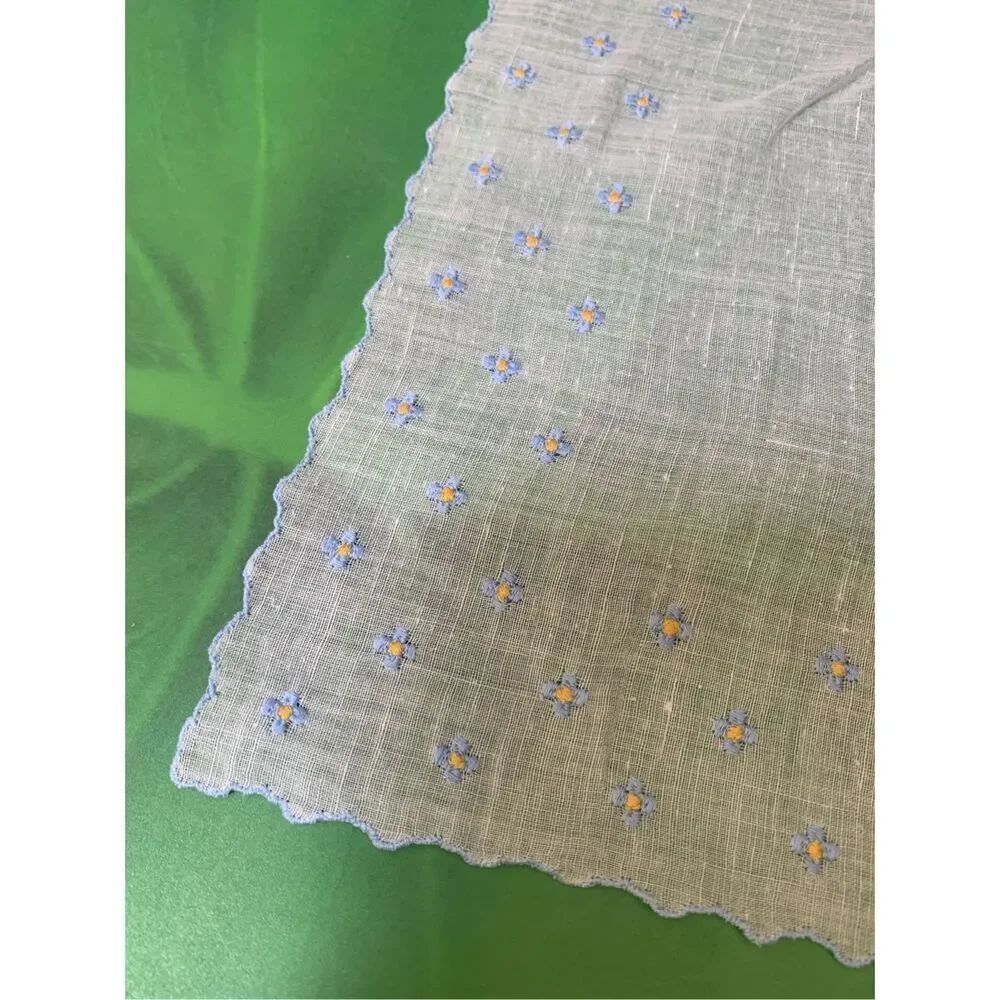 Antique Handkerchiefs - Picture 5 of 10